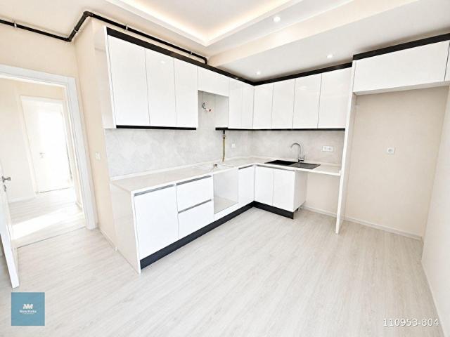 Menemen Ulukent'te Havuzlu Sitede Satılık 3+1 Daire