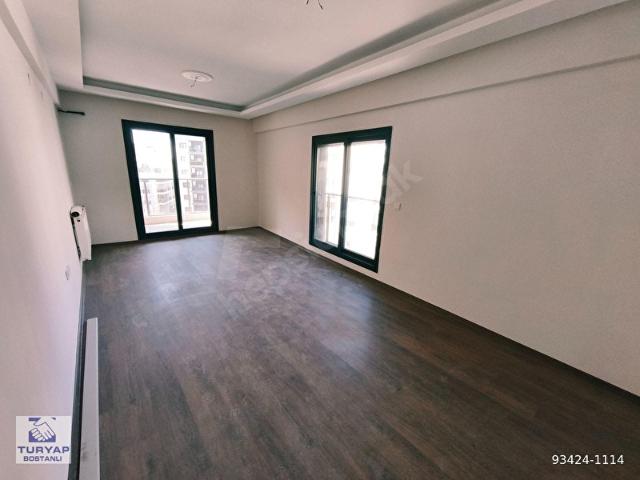 Menemen Ulukent 9 Eylül'de 2+1 Kapalı Mutfak Satılık Sıfır Daire