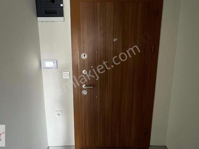 Menemen Ulukent İzban Yakını Arakat Büyük 1+1 Kiralık Daire