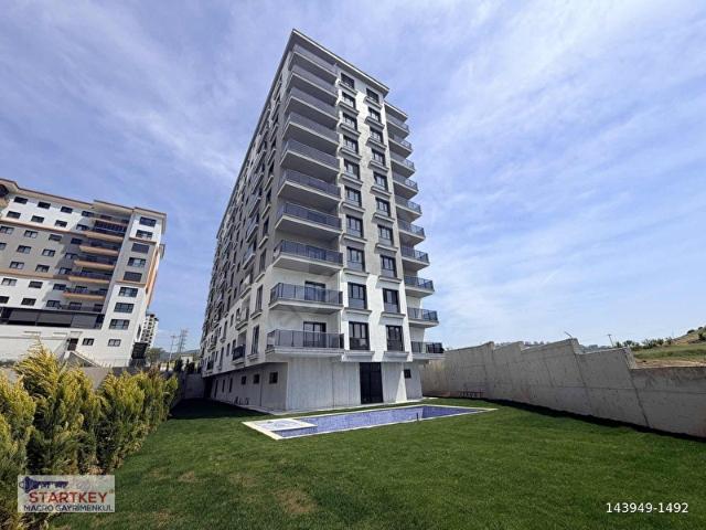 Menemen Ulukent'de Önü Komple Açık Sıfır Satılık 2+1 Daire