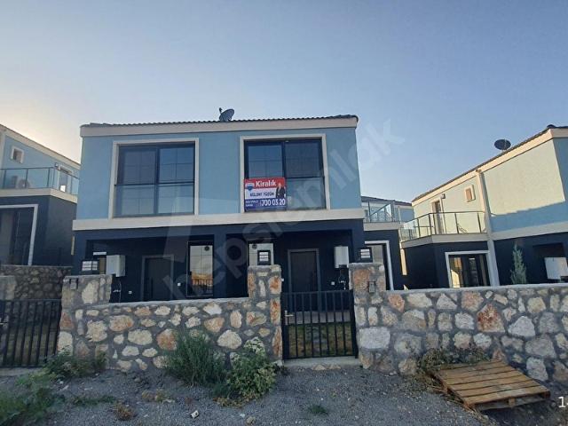 MENEMEN VİLLAKENT'TE SİTE İÇİNDE KİRALIK 2+1 VİLLA