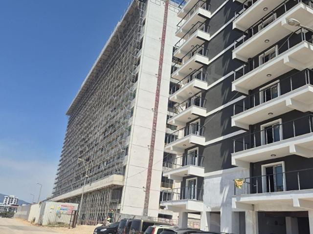 MENEMEN YENİ BAZEKOL SEDA HASTANESİ YANINDA 2+1 SATILIK DAİRE
