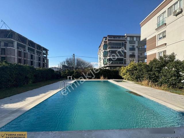 Menemen'de Şehir Manzaralı Kiralık Dubleks Daire