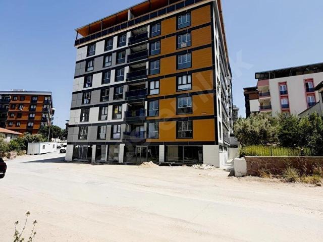 Menemende Satılık Dubleks Daire 4+1 Devlet Hastanesi Yakını