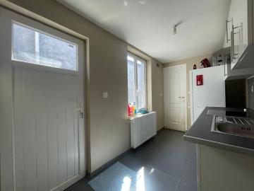 Menen Volledig moderne en gerenoveerde woning met 3 slpk