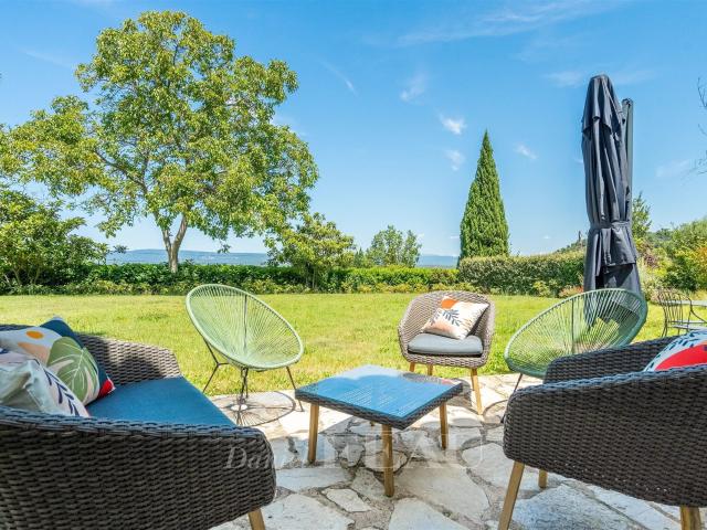 Ménerbes Maison avec vue à pied du village 240m² Ménerbes