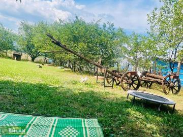 Mengen Ağalar Köyünde Peyzajı Yapılmış Full Eşyalı Satılık Villa