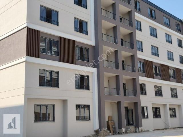 Mengene Mahallesi Kum Köprü Caddesinde Yakın Satılık 3+1 Daire