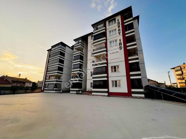 Mengene Mh Büyükkumköprü Cd Yakını Site İçi 3+1 | 3 Yıllık Daire