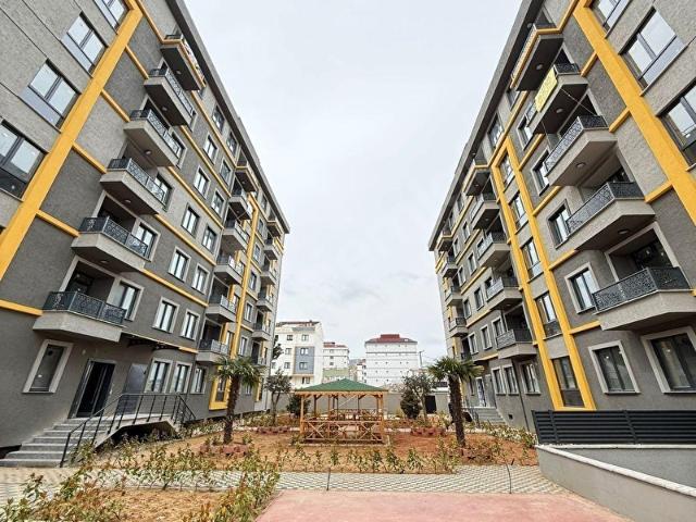 MENGÜKAN YAPI GÜVENCESİYLE SİTE İÇERİSİNDE HAVUZLU 2+1 ARA KAT