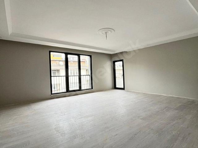 MENGÜKAN YAPI'DAN AHMET YEVESİ MH'SİNDE ARA KAT FIRSAT DAİRE!