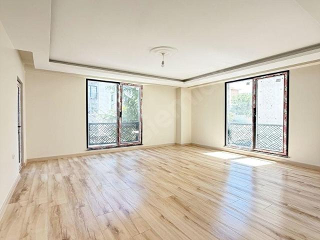 MENGÜKAN'DAN 3 BLOKLU SİTEDE TEK TİP GENİŞ m SATILIK DAİRE !