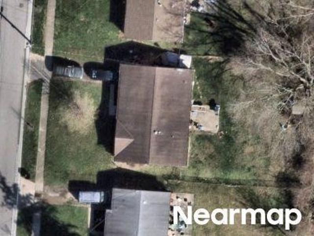 Menominee Dr