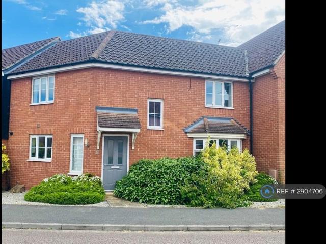 Mead Road, Bury St.Edmunds, IP32 3 bed terraced house to rent £1,495 pcm £345 pw