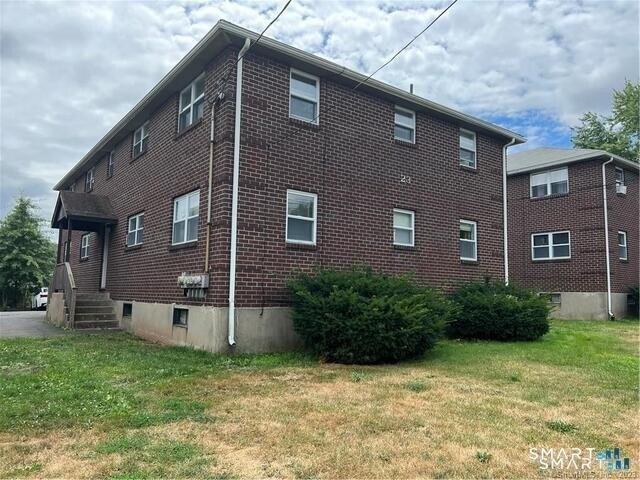 Mead St Apt C, New Britain, Condo For Sale