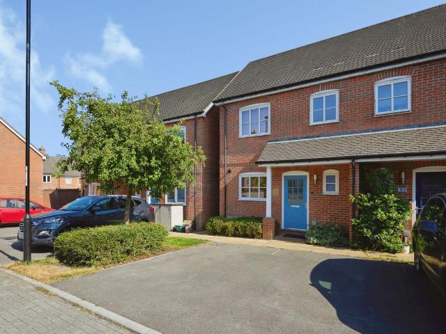 Mead Way, Shaftesbury SP7, 2 bed property to rent, £1,100 pcm | PrimeLocation