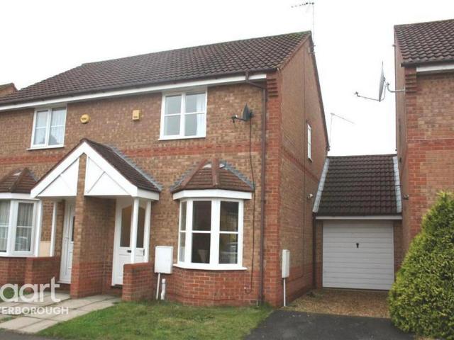 Meadenvale, Peterborough 2 bed semi detached house to rent £900 pcm £208 pw