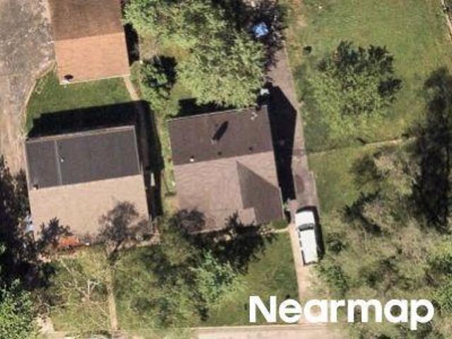 Meadowview Ave