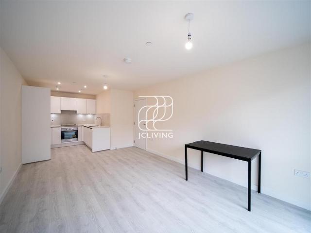 Meadowview Close, Harrow 1 bed flat to rent £1,751 pcm £404 pw