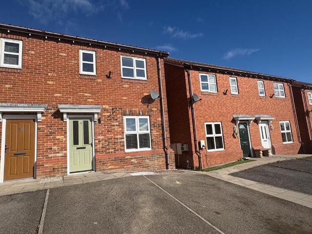 Meadow Court, Tow Law, Bishop. 3 bed semi detached house to rent £695 pcm £160 pw