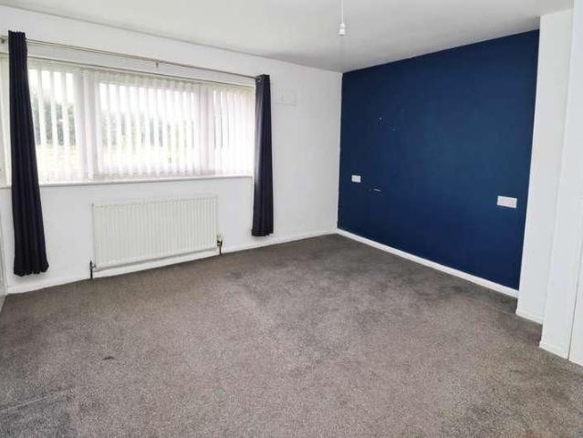 Meadow Crescent, Woodchurch, CH49