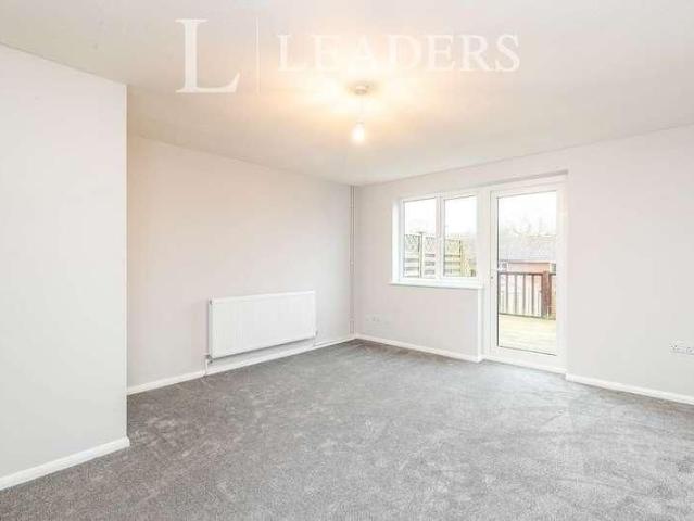 Meadow Gardens, Buckingham, Buckinghamshire, MK18