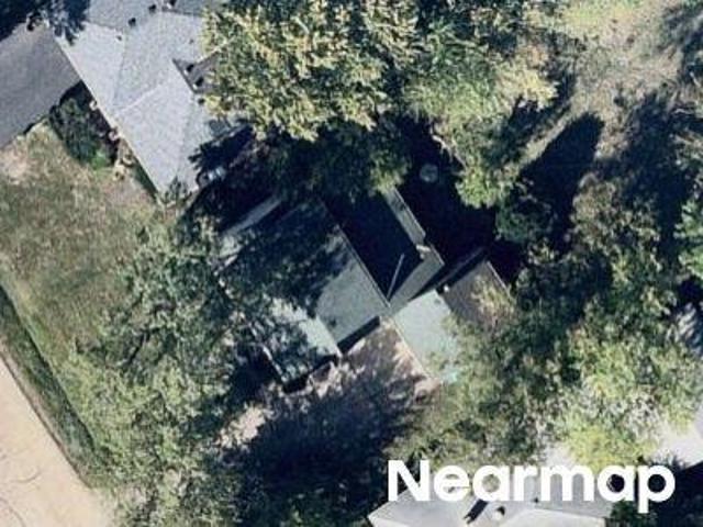 Meadow Ln