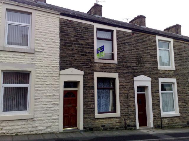 Meadow Street, Great Harwood Blackburn BB6, 2 bed terraced house to rent, £600 pcm | PrimeLocation