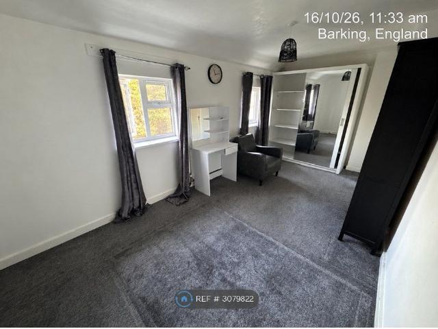Meadow Road, Barking IG11, 2 bed end terrace house to rent, £2,000 pcm | PrimeLocation