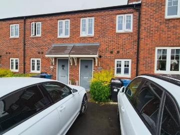 Meadow Way, Tamworth, Staffordshire B79, 2 bed terraced house to rent, £1,050 pcm | PrimeLocation