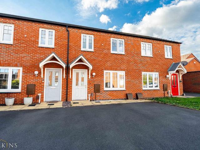 Meadow Way, Tamworth, Staffordshire B79, 2 bed terraced house to rent, £1,200 pcm | PrimeLocation
