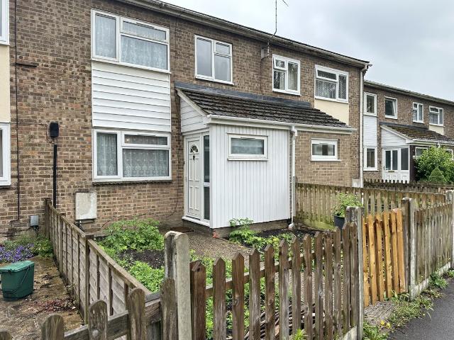 Meadow Walk, Fleet GU51, 3 bed terraced house to rent, £1,600 pcm | PrimeLocation