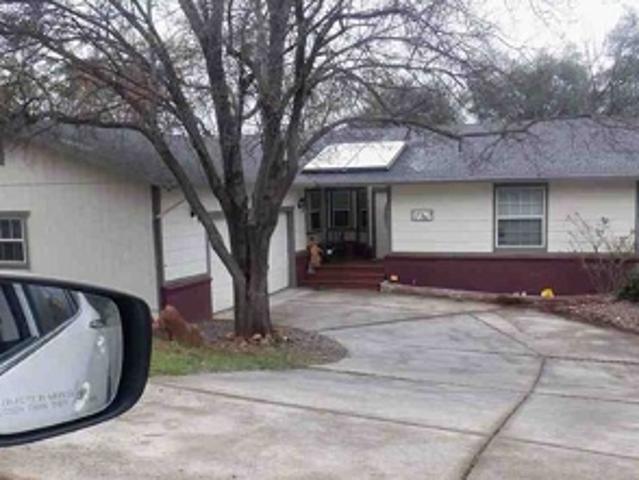 Meadow View Dr