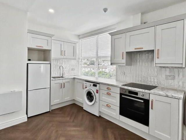 Meadowbank Court, 141 Strand Road, Derry/Londonderry, BT48 7PB
