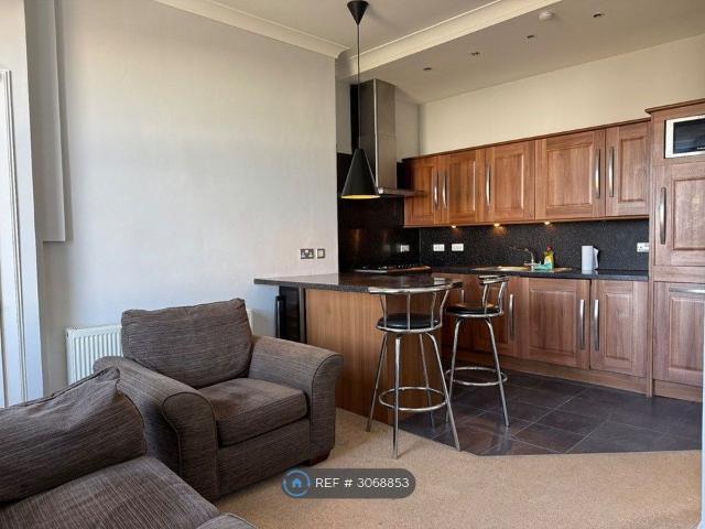 Meadowbank Terrace, Edinburgh EH8, 1 bed flat to rent, £1,000 pcm | PrimeLocation
