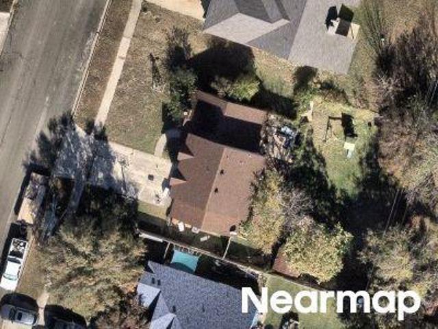 Meadowbrook Dr