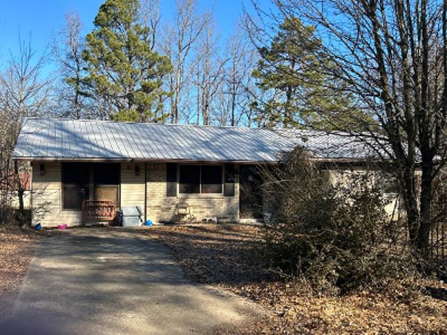 Meadowbrook Dr