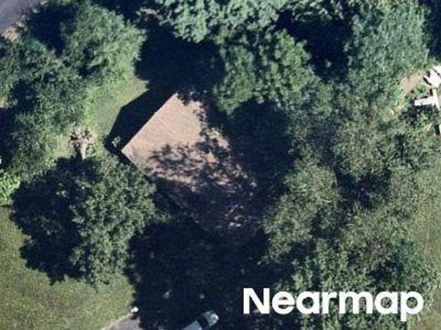 Meadowcroft Ln