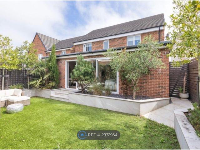 Meadowfield Drive, Preston PR4, 4 bed detached house to rent, £2,200 pcm | PrimeLocation