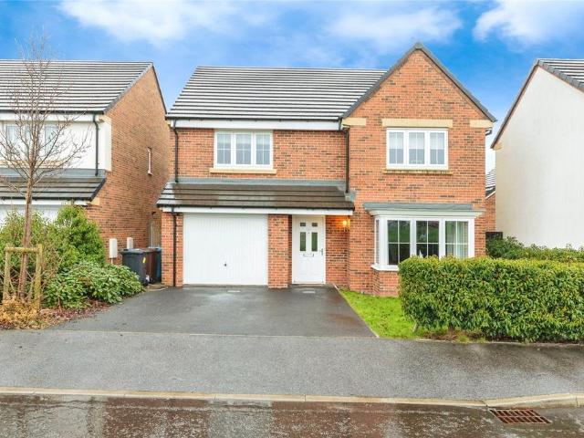 Meadowfield Drive, Preston, PR4 4 bed house to rent £1,800 pcm £415 pw