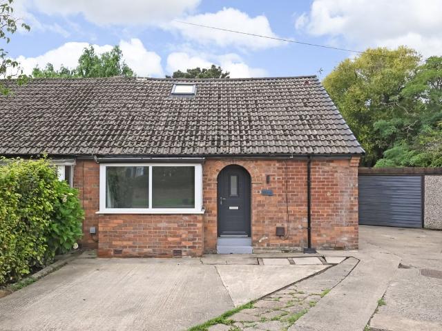 Meadowfields Drive, Huntington, York YO31, 4 bed bungalow to rent, £2,000 pcm | PrimeLocation