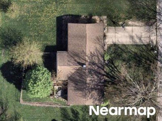 Meadowlane Dr