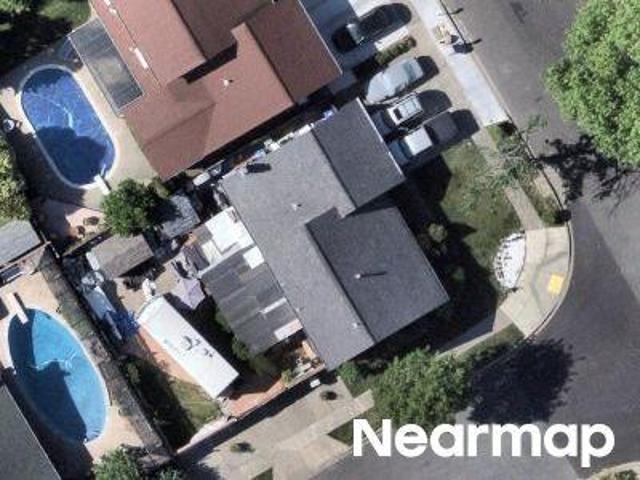 Meadowlark Dr
