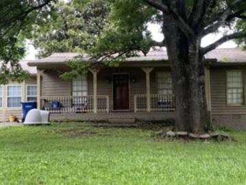 Meadowlark Dr