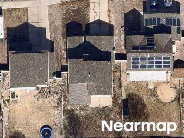 Meadowlark Ln