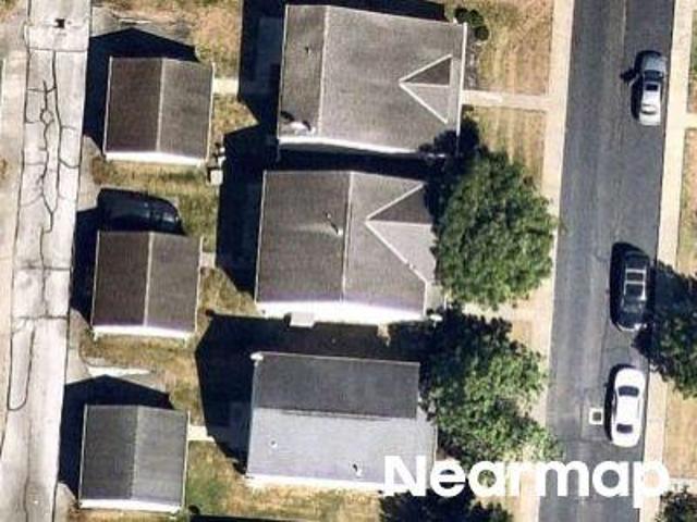 Meadowlawn Dr