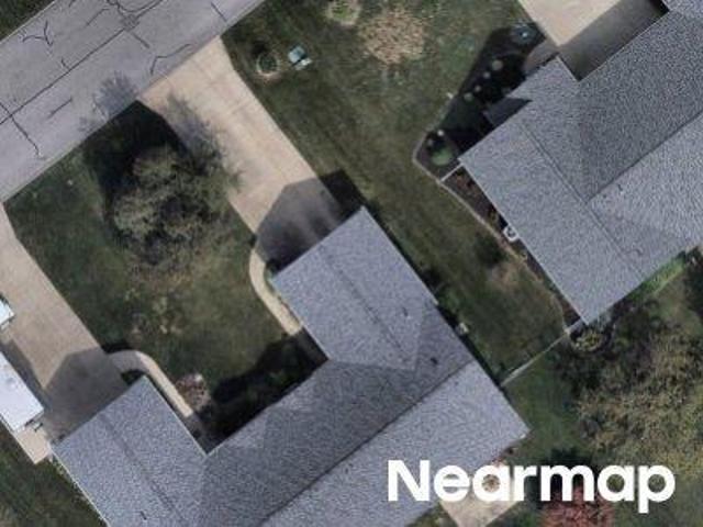 Meadowlawn Dr