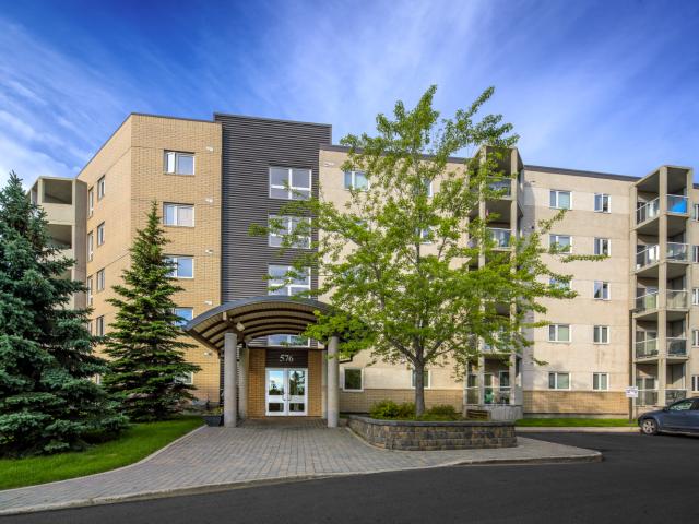 Meadowood Gardens 2 Bedroom Style A Apartment for Rent