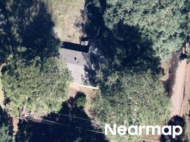 Meadowood Dr