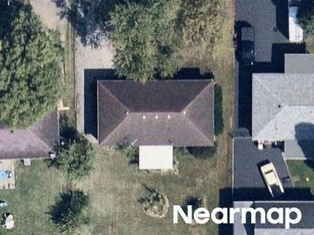 Meadows Dr